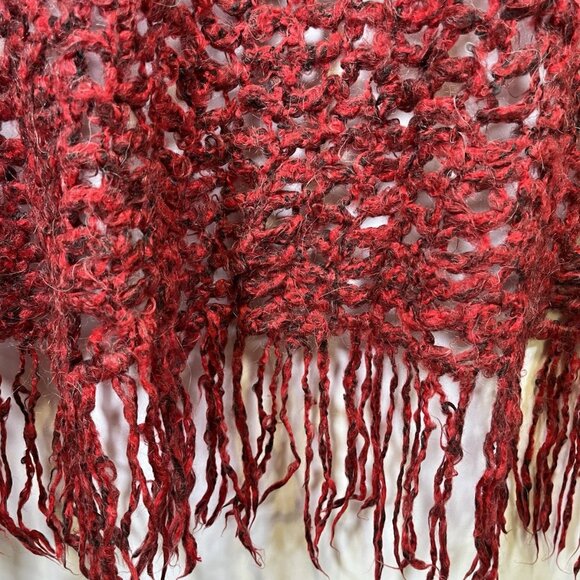 Vintage Handmade Red Open-Weave Fringe Throw Retro Accent Blanket MCM Boho - Picture 4 of 6